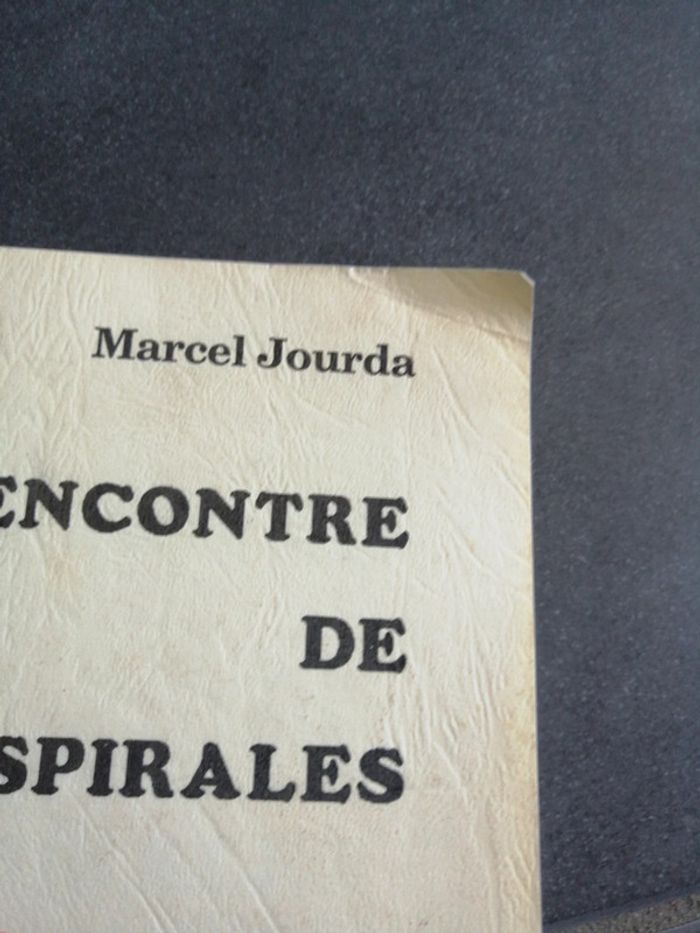Livre rencontre de spirales - photo numéro 3