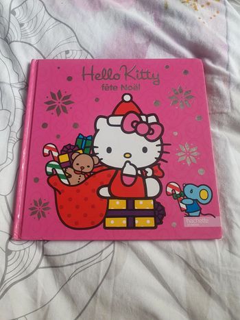 Livre : Hello Kitty fête Noël