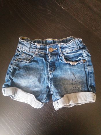 Short Tissaia 4 ans