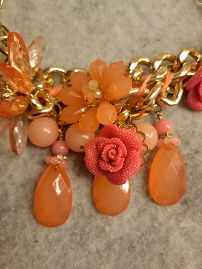 Magnifique collier fleur bohème champêtre orange corail et doré - photo numéro 7