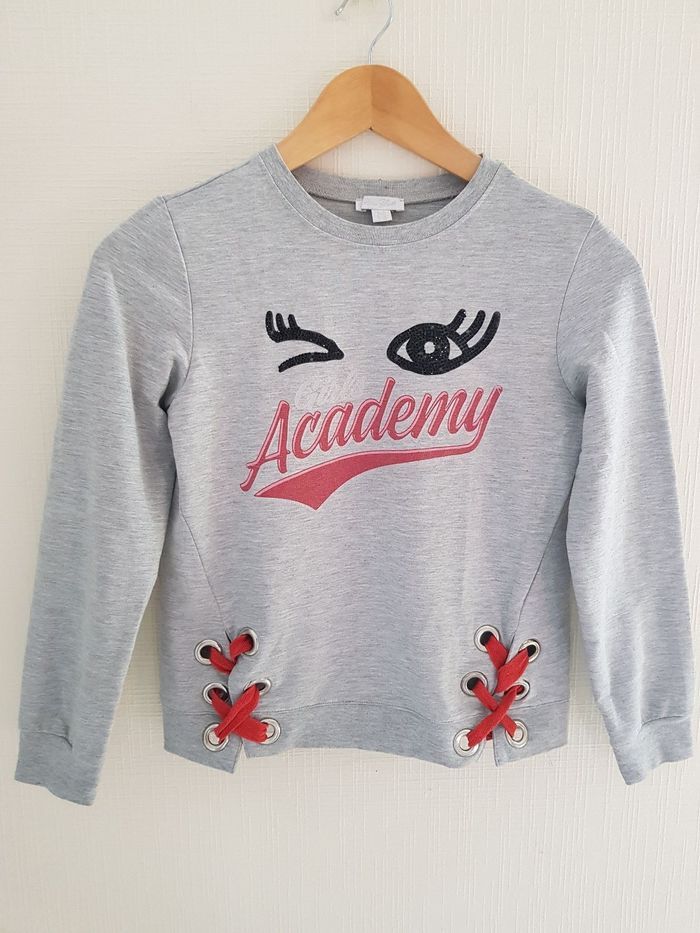 Joli sweat pull gris 9-10 ans 140 cm