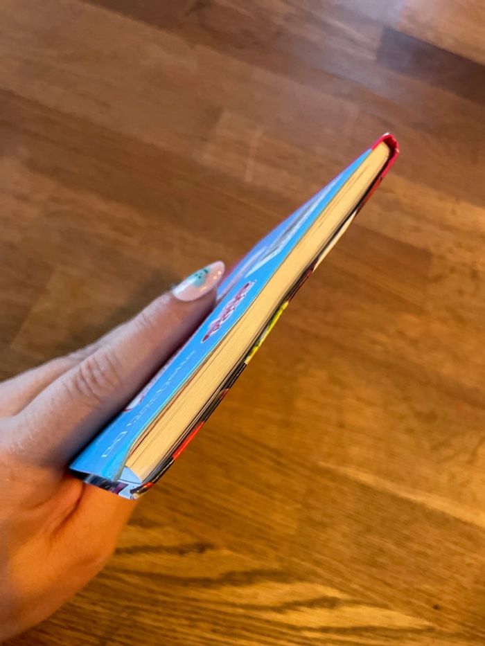 Livre La bibliothèque Rose Miraculous Un parfum de supervilain - photo numéro 6