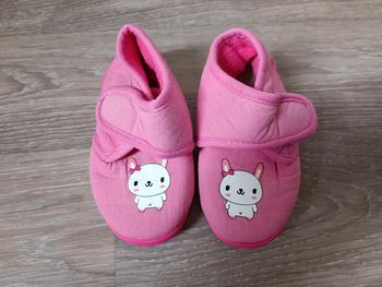 Pantoufles pointure 25