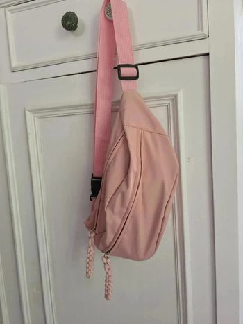 🎀 Banane Rose Poudré – Douceur et Style au Rendez-vous ! 🎀