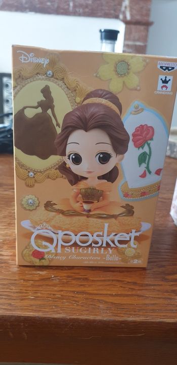 Qposket Belle