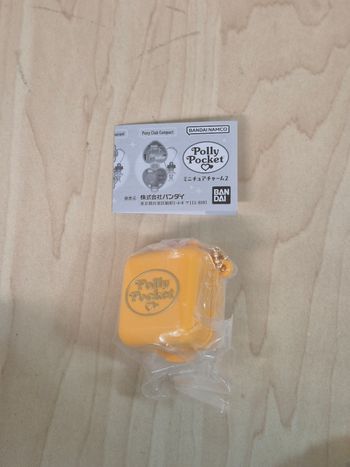 Gashapon charm Polly Pocket série 2: Polly's Town House 