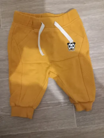 4 pantalon de survêtement