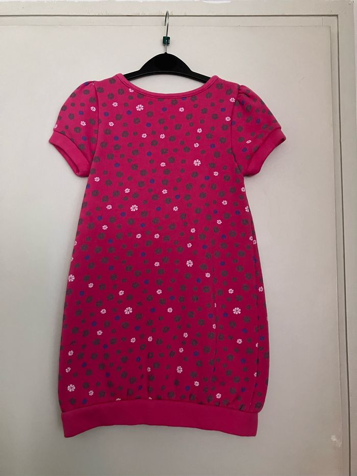 Robe mi-saison Kiabi 5/6 ans (3€) - photo numéro 4