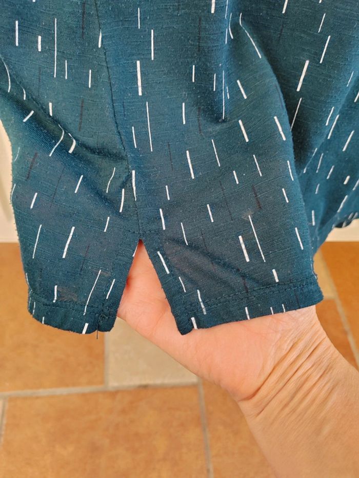 💚Tunique verte à motifs taille S Kiabi - photo numéro 2