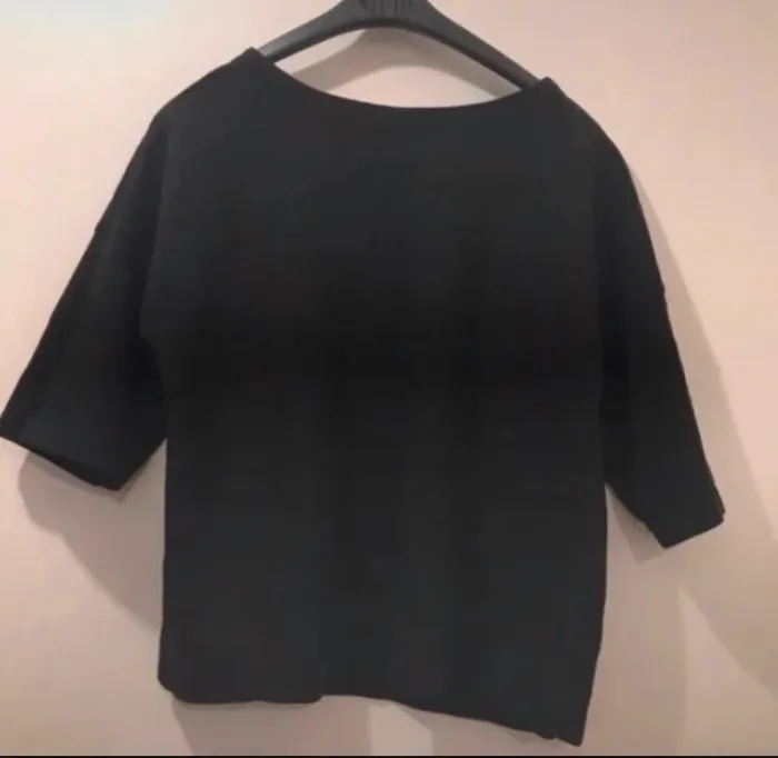 Haut News look demie manches noir taille 38 - photo numéro 2