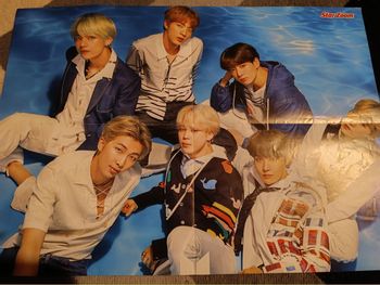 Poster bts