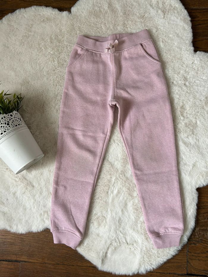 Lot jogging + pull fille 🌸 - photo numéro 2