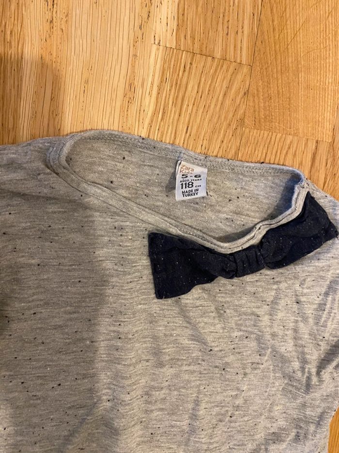 Tshirt 5-6 ans Zara - photo numéro 2