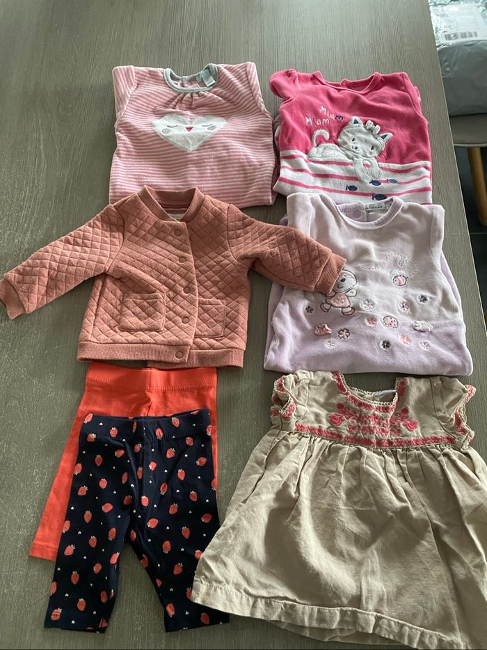 Lot vêtements fille