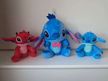 Lot de 3 stitch neuf