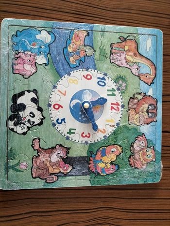 Horloge puzzle en bois vintage