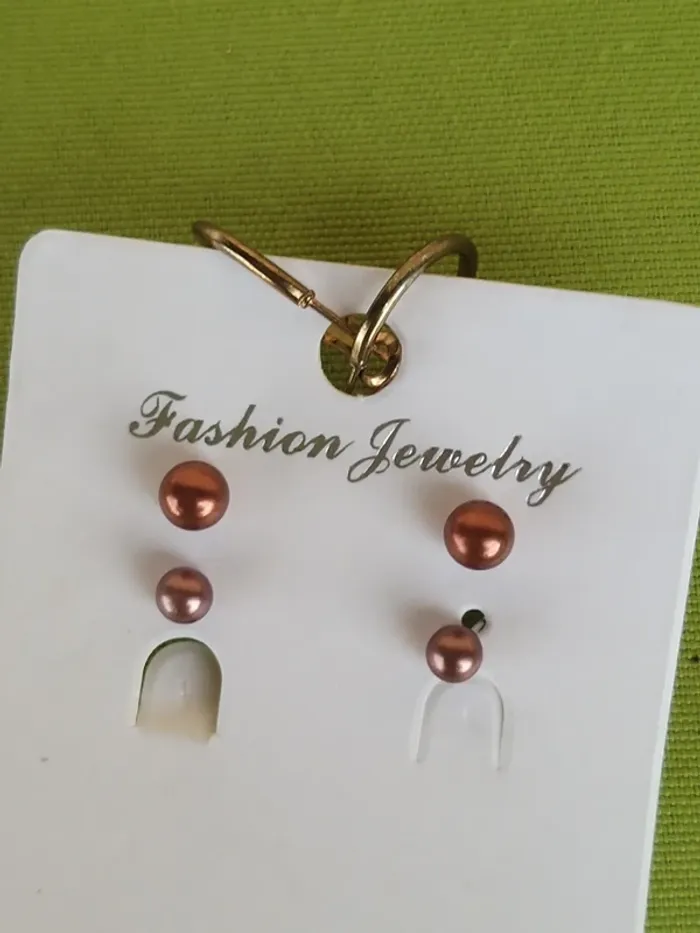 Lot boucles d oreilles - photo numéro 2