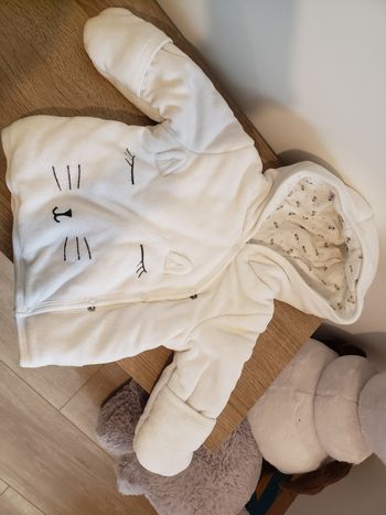 Veste chaude a capuche