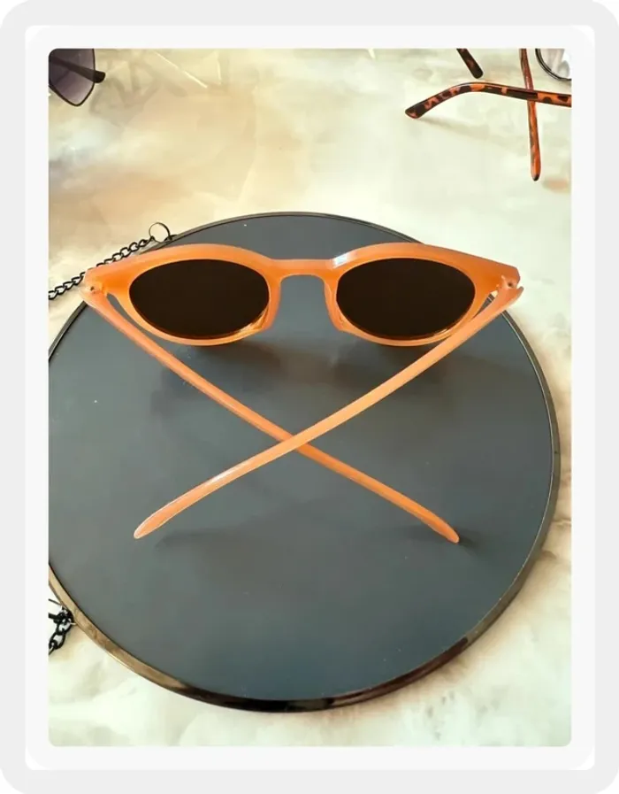 Lunette de soleil ronde abricot - photo numéro 4