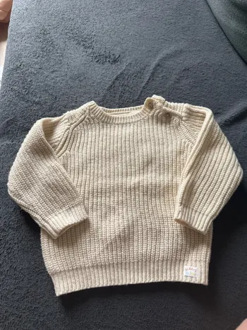 Pull jaune pastel