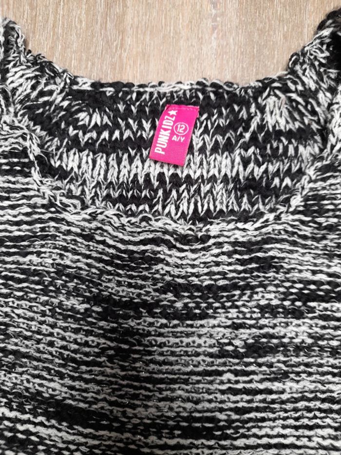 Pull neuf 12 ans - photo numéro 2