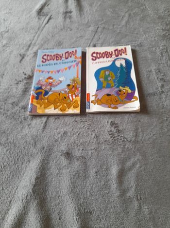 Lot de livre pocket scooby-doo