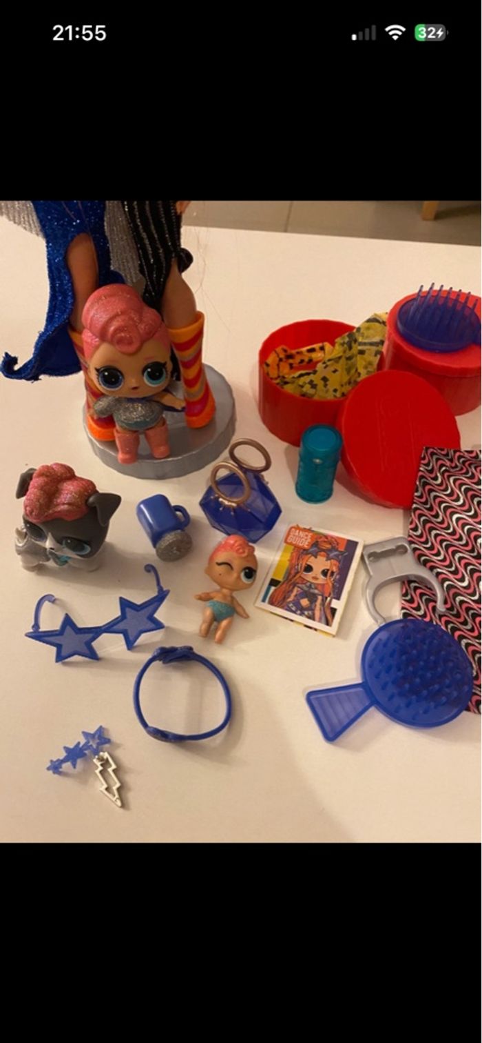 Poupée LOL surprise OMG Dance Major Lady - photo numéro 4