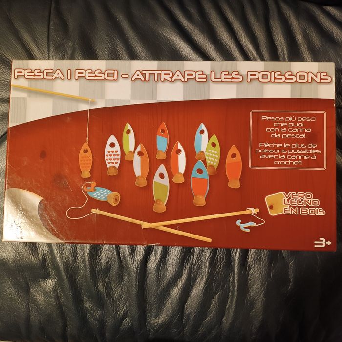 Jeu en bois de pêche attrape poisson