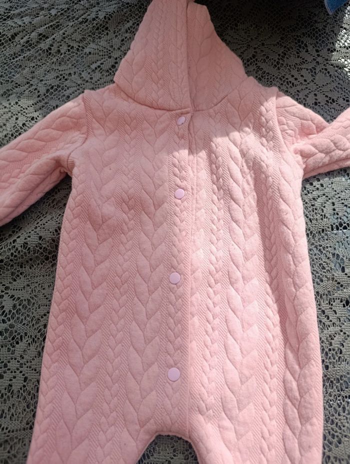 Combinaison 9 mois - photo numéro 2