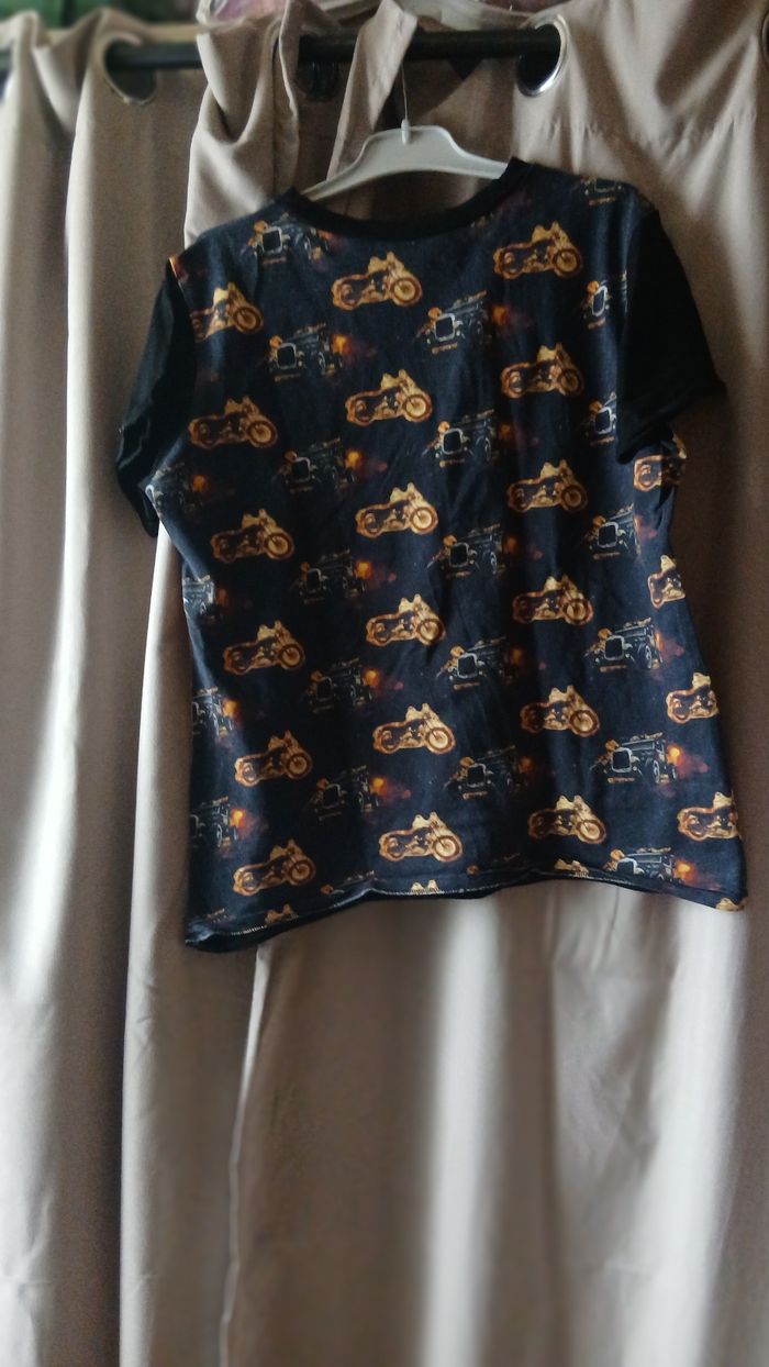 Tee-shirt - photo numéro 2