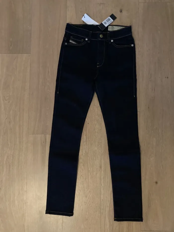 Diesel roisin jean super skinny regular waist couleur brut bleu foncé - photo numéro 6