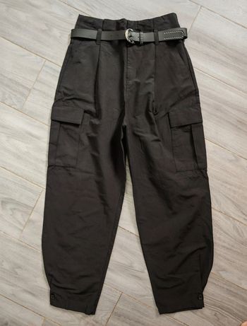 Pantalon cargo taille haute avec ceinture Zara T.S