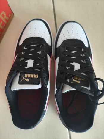 Baskets neuves Puma pointure 36 