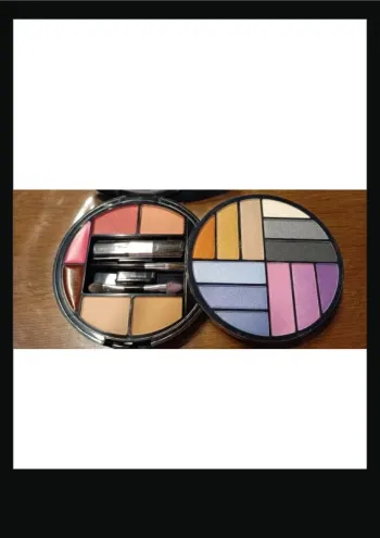 Palette de maquillage Nocibé