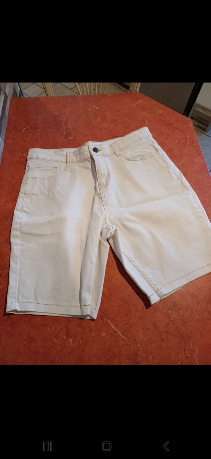 Short femme taille 40