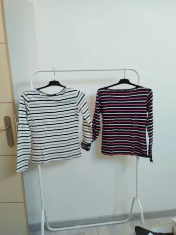 Lot de 2 t-shirt captain corsaire T38