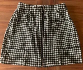 Jupe mini à carreaux