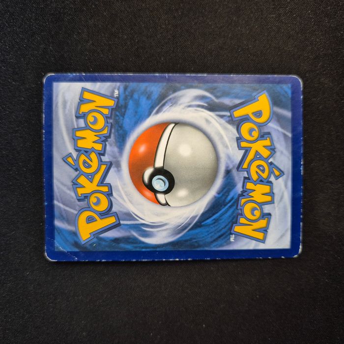 Carte Pokemon : Pikachu - Evolutions - photo numéro 2