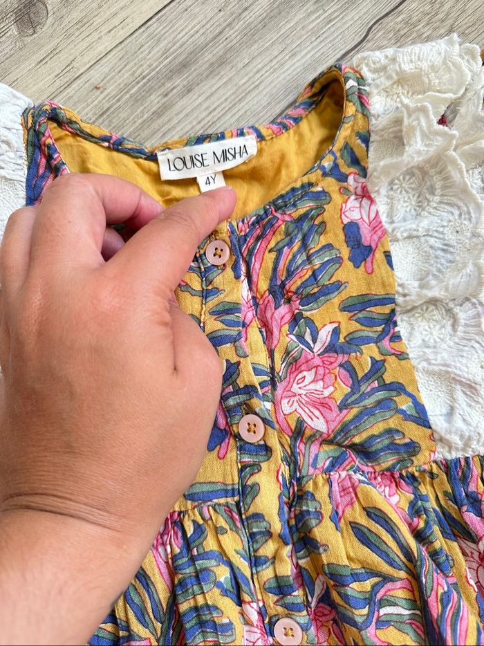 Robe à volants et à fleurs Louise Misha 4 ans - photo numéro 5