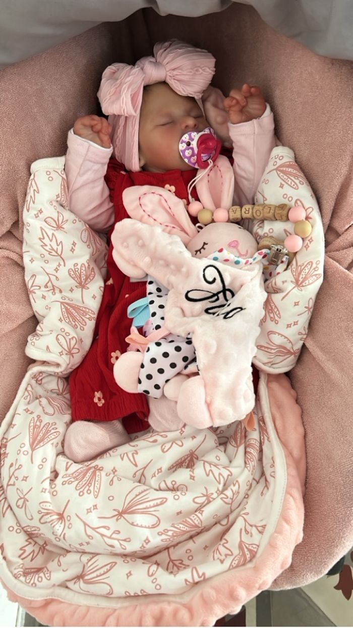 Bébé reborn - photo numéro 1