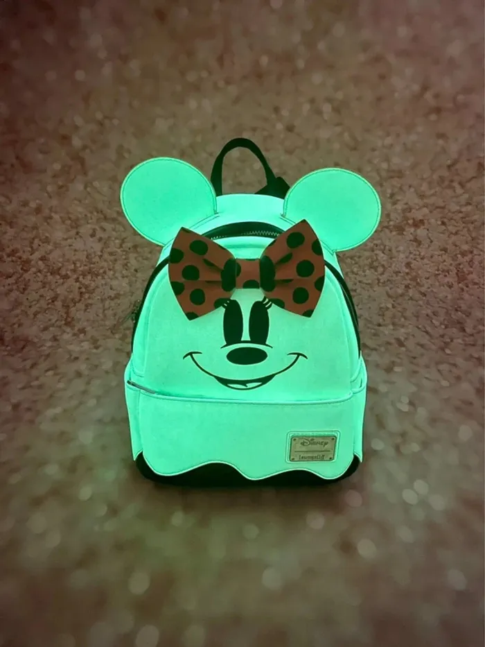 Sac à dos Loungefly Disney Halloween Minnie phosphorescent