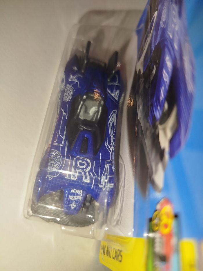 Hot Wheels Electron Silhouette 2022 HW Art Cars - photo numéro 5