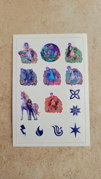 Tatouage temporaire enfant Unicorn Academy L'école des licornes