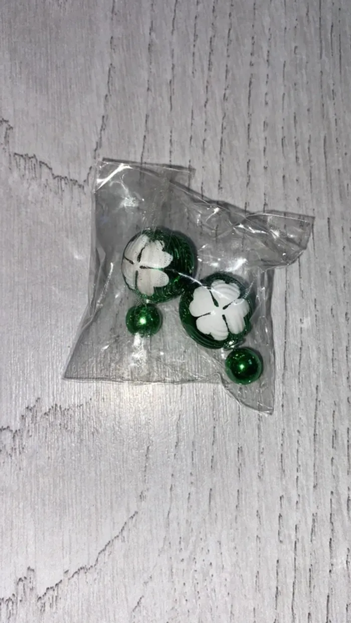 Lot de 7 boucles d’oreilles - photo numéro 5