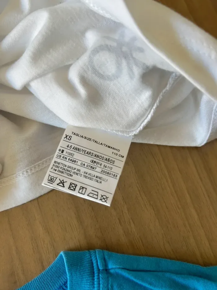 Lot de 2 hauts manches longues Benetton 5 ans - photo numéro 7