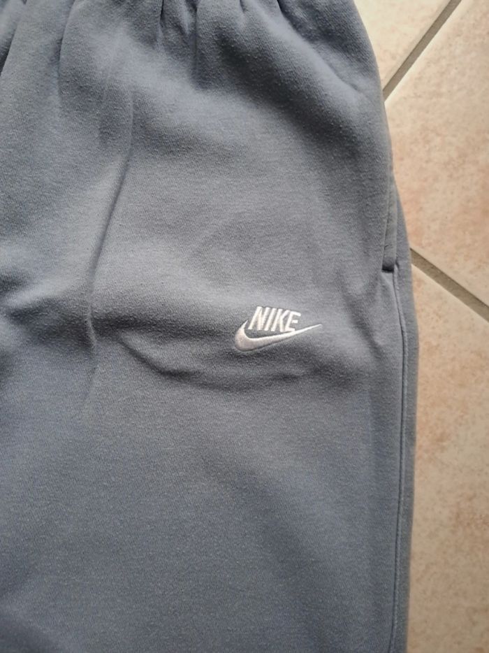 Jogging Nike - photo numéro 3