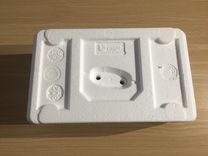 Boite intérieure vide pièce miniature Mercedes Benz 500 K 1936 Burago 1/20 1/20e 1/20eme #A46 - photo numéro 2