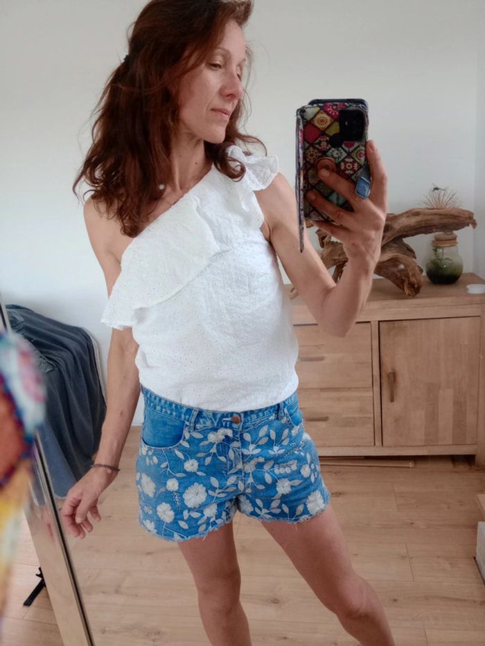 Top femme s épaule dénudée type broderie anglaise c84 - photo numéro 2