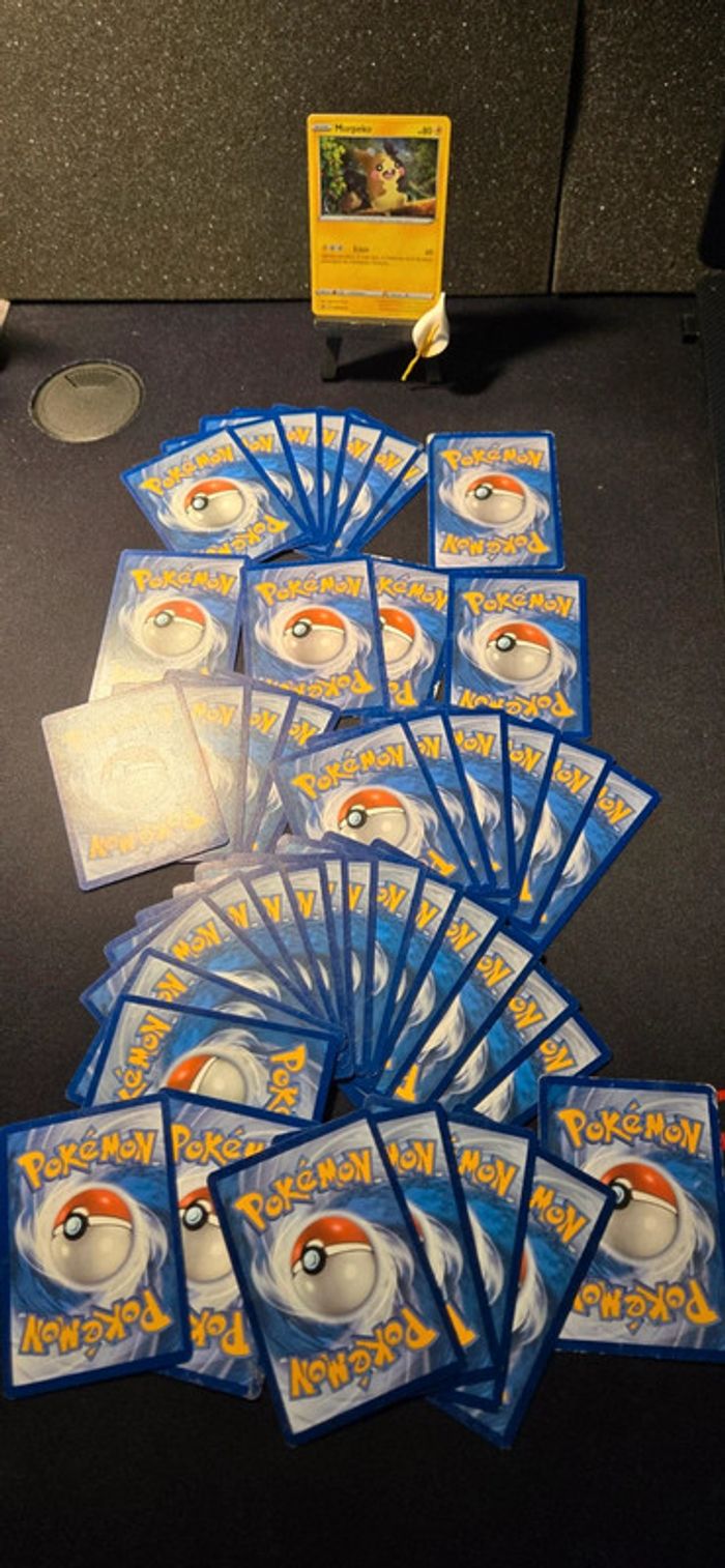 Lot de cartes Pokemon de différentes séries - photo numéro 3