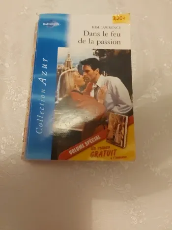 Livre Harlequin Dans le feu de la passion